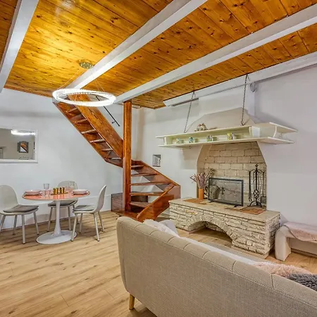 Oasis Holiday House Labin (Istria)