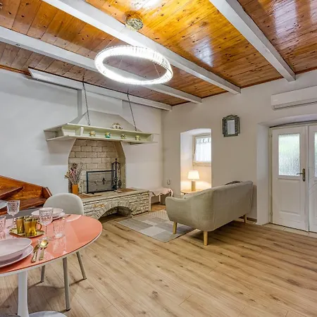Oasis Holiday House Labin
