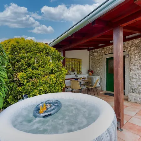 Nyaraló Oasis Holiday House